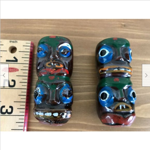 Vtg Painted Ceramic Totem Pole Salt & Pepper Shakers Red Clay Made in Japan Tiki - Picture 5 of 8